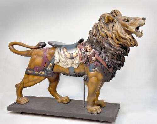 Outside Row Standing Lion